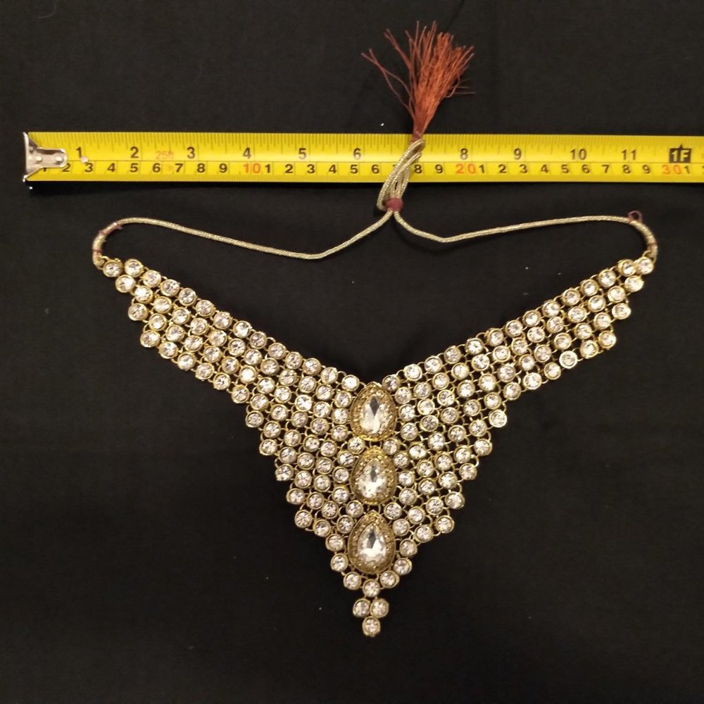 Gold Indian Jewelry necklace